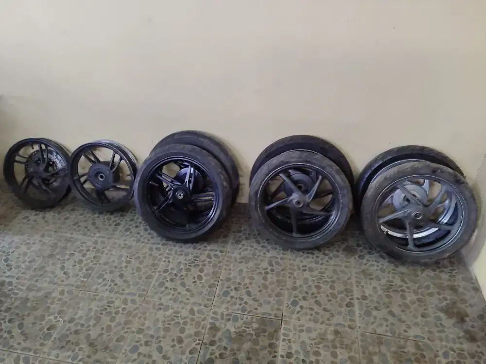 Jual velg harga beda beda