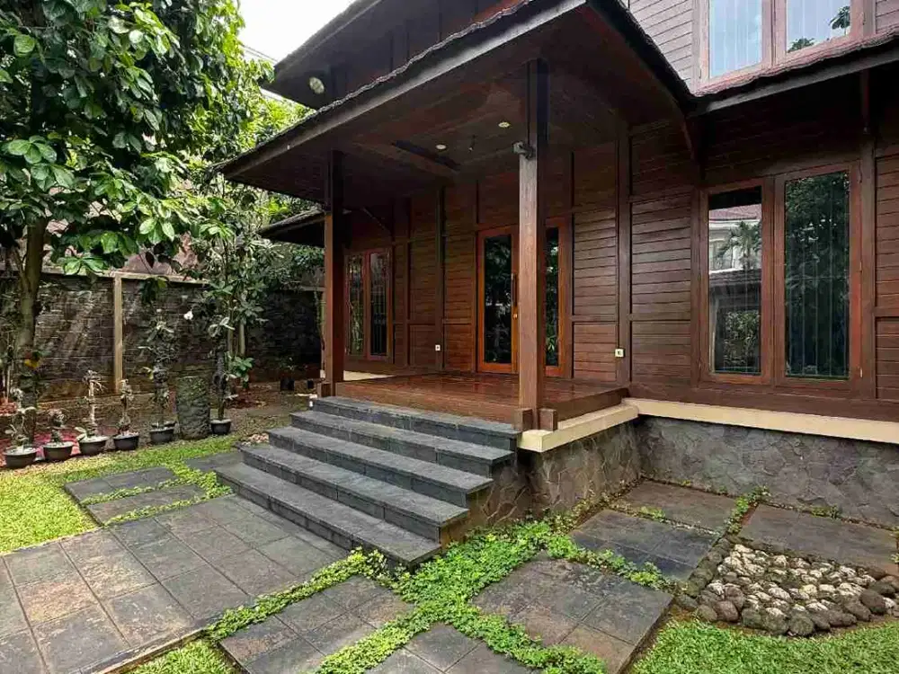 SIAP HUNI FOR SALE PONDOK INDAH 
PRIME AREA, DEKAT BUKIT GOLF
ROW JALAN LEBAR
HADAP BARAT