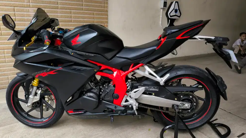 Honda CBR 250 RR 2018 Low kilometer