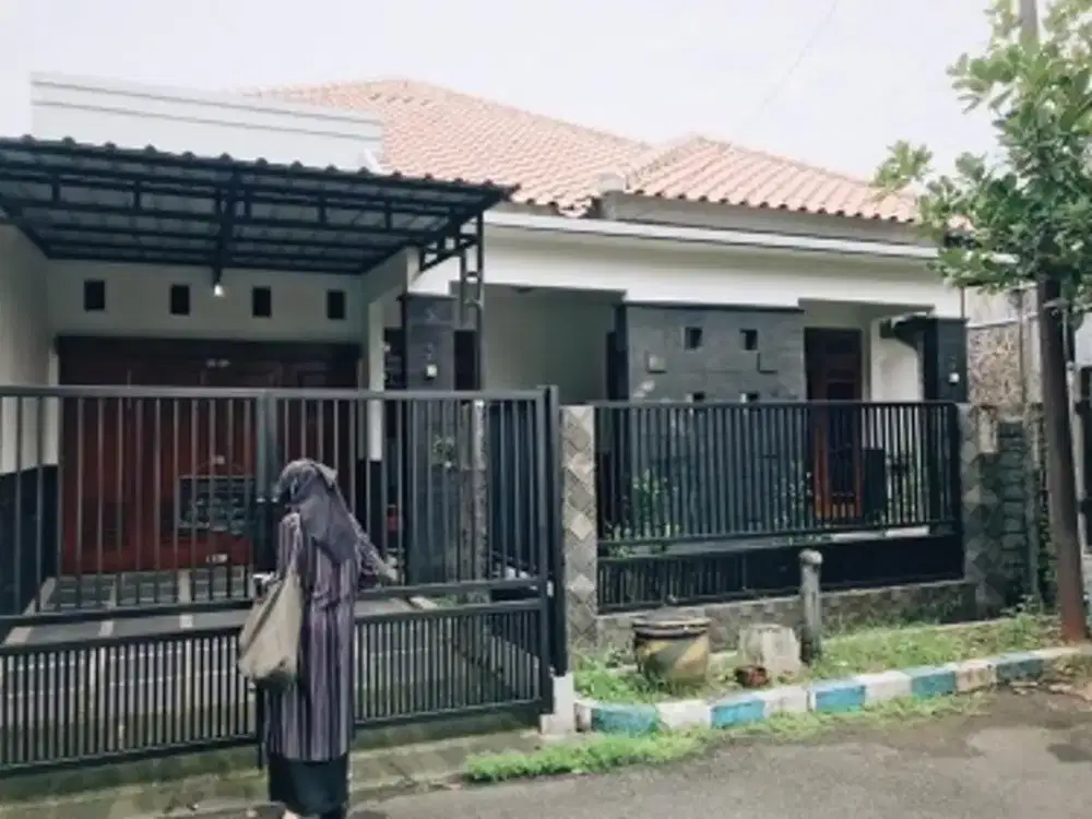 Dijual Rumah Perumahan Menanggal Minimalis Dekat Masjid Akbar Gayungan