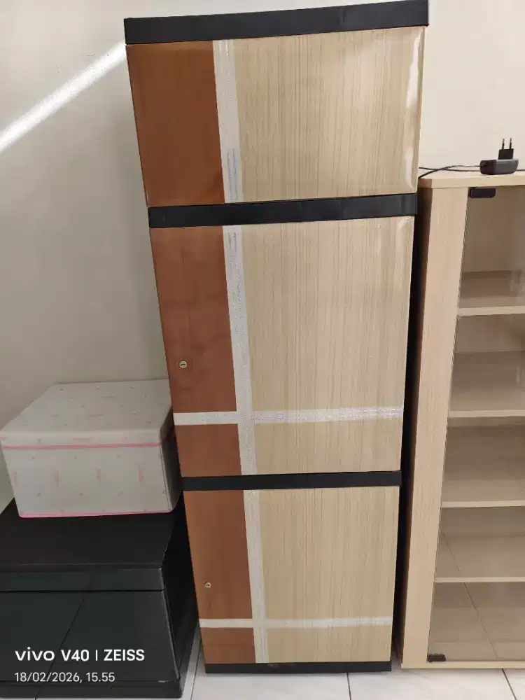 Dijual Lemari bahan plastik
