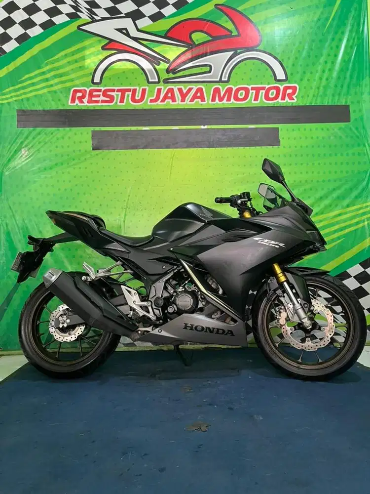 CBR 150 R th 2022 kredit DP 500rb#rjm