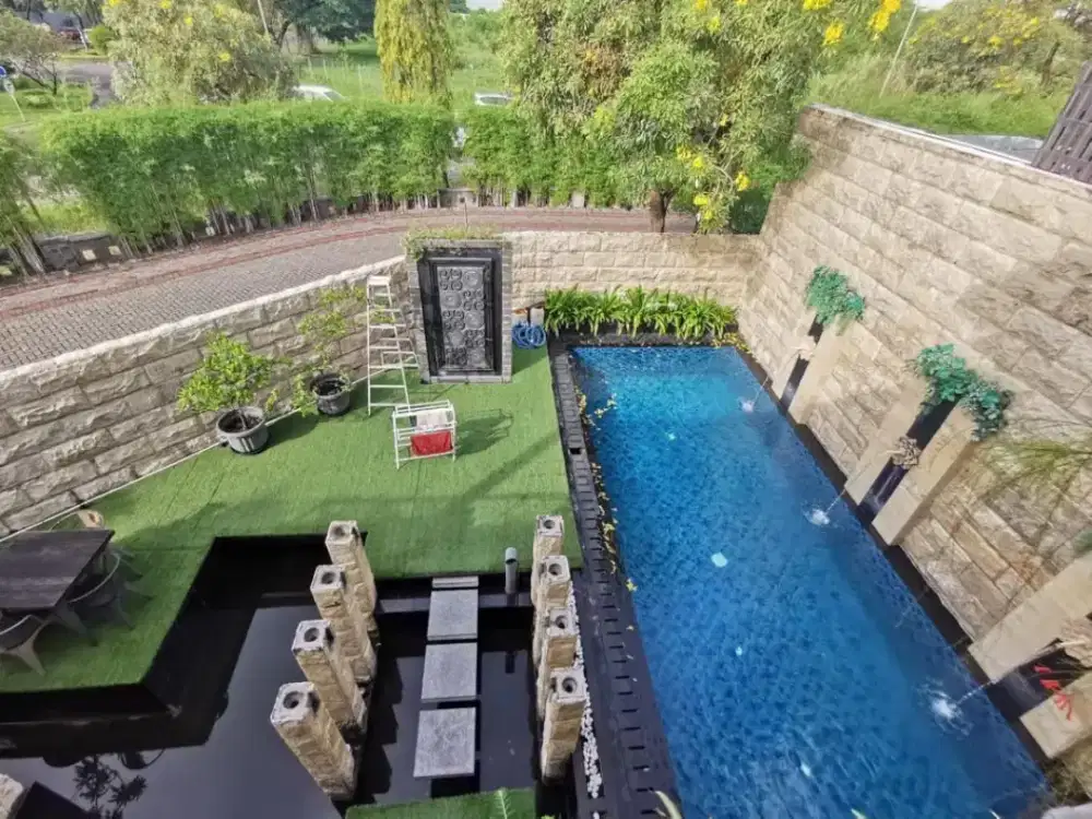 Dijual Rumah Mewah Taman Hunian Satelit model Villa dekat Pakuwon Mall