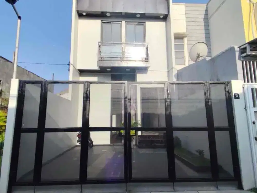 Lebak Jaya Baru gress‼️Rumah 2 lantai design modern dekat ray kenjeran