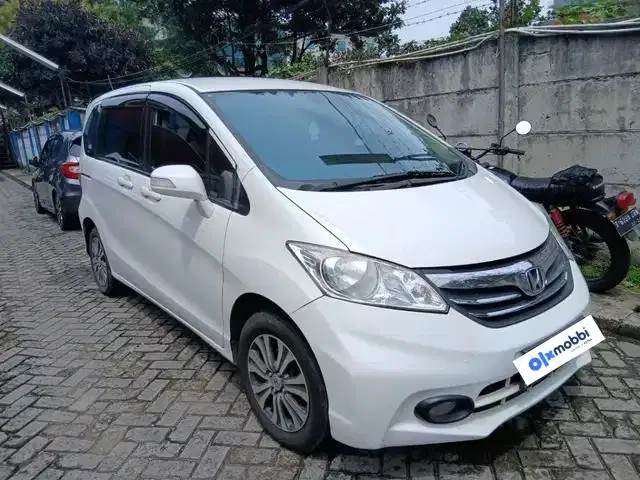 TERMURAH Honda Freed 1.5 S Bensin-AT 2013 WKF B