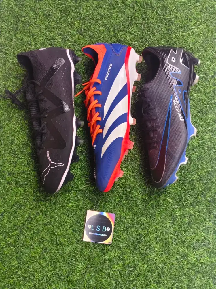 sepatu bola bekas Ori