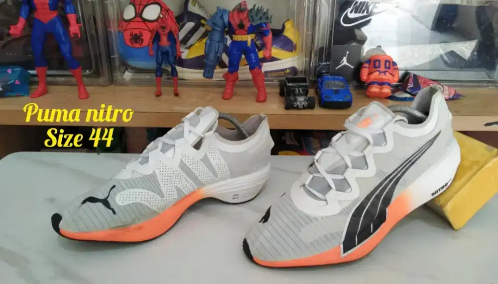 Sepatu Running Puma Nitro