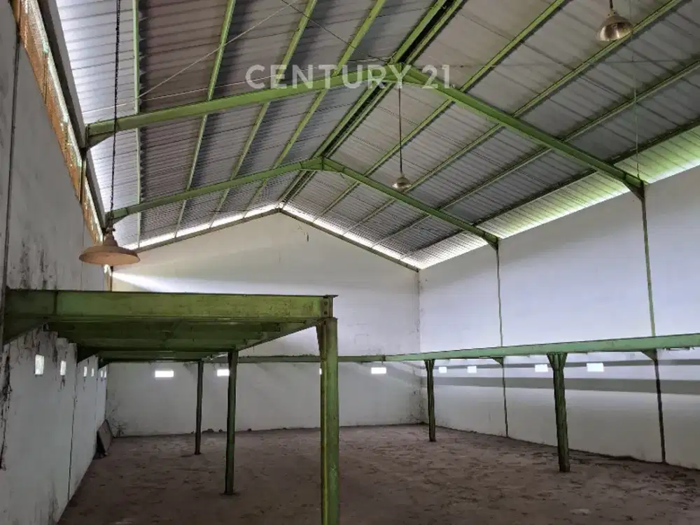 Gudang Siap Pakai Lokasi Strategis Di Jalan Raya Utama Karawang