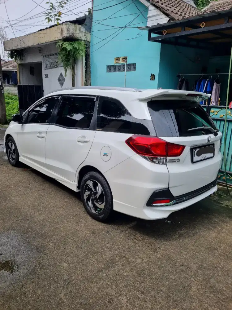Honda Mobilio RS 2015 cvt