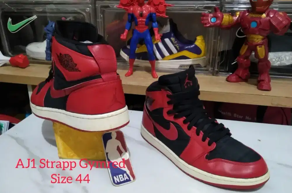 Sepatu Nike Air Jordan AJ1 Gymred