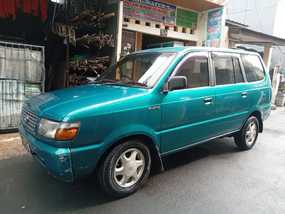 Toyota Kijang Capsul 1.8 cc LGX Tahun 1997