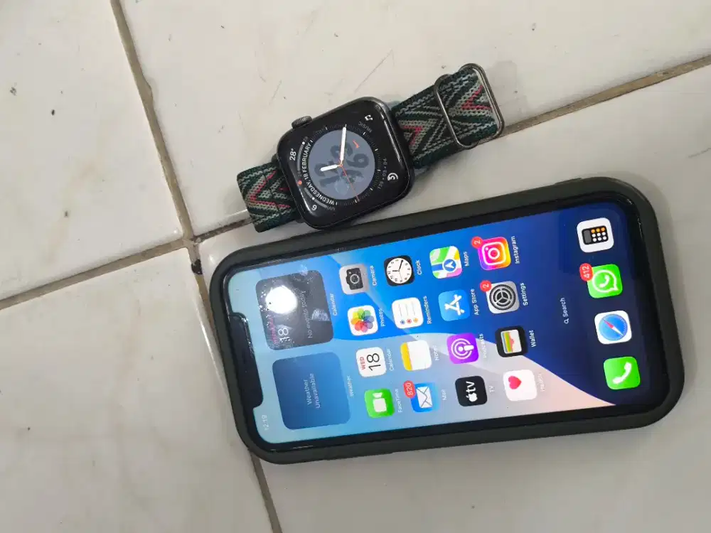 iPhone xr 64gb all operator