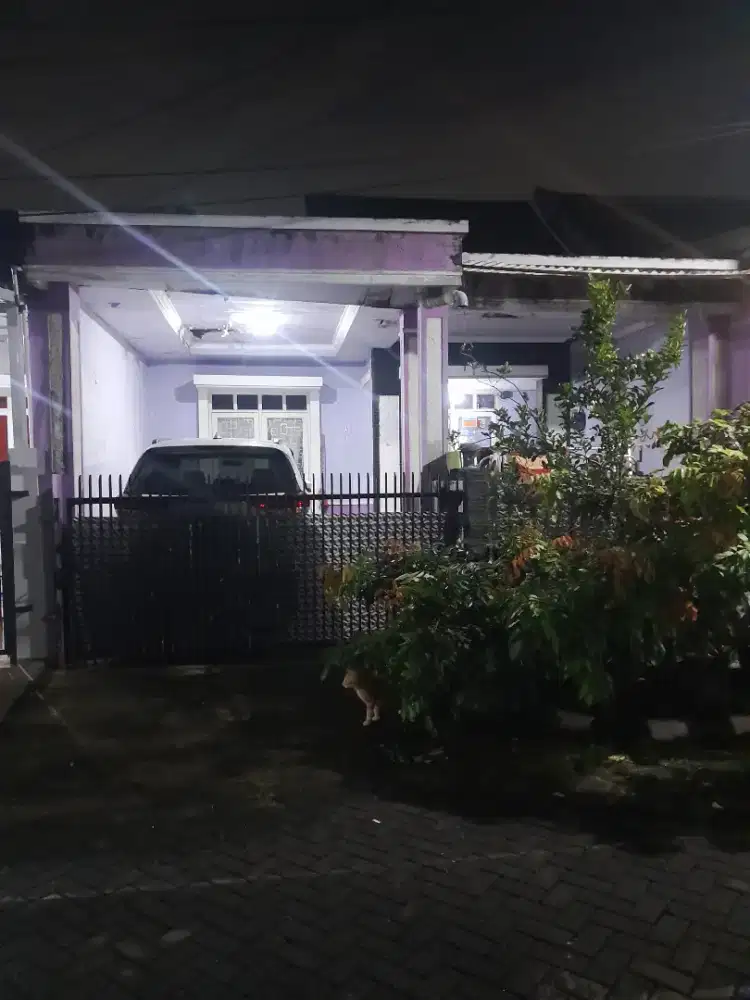 Di jual Rumah siap Huni Lingkungan nyaman dan asri