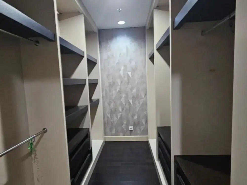 Disewa Apartemen Regatta Furnished 3BR Uk243m2 at Jakarta Utara