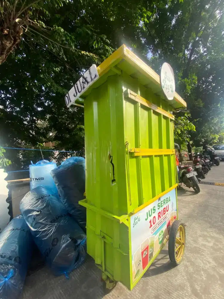 Lowongan Jaga Warung Pinggir Jalan