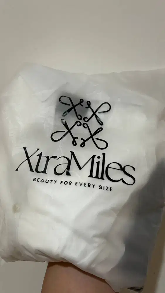 Dress Putih - Xtra Miles