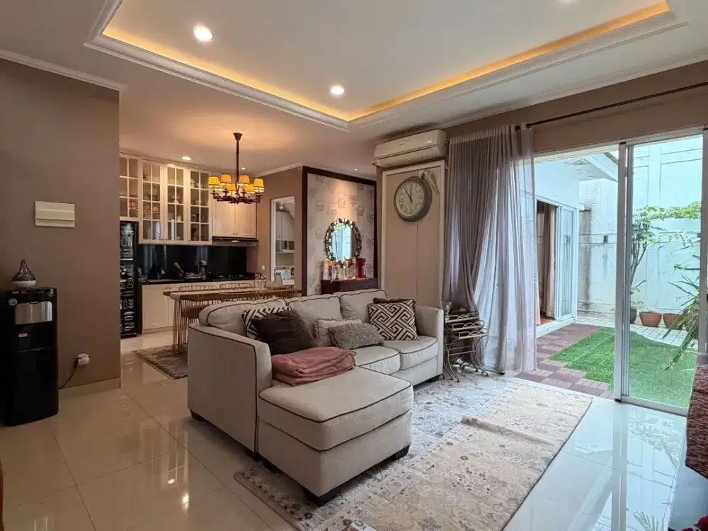 GREENWICH CLUSTER WHITSANDS, BSD semi furnish cantik