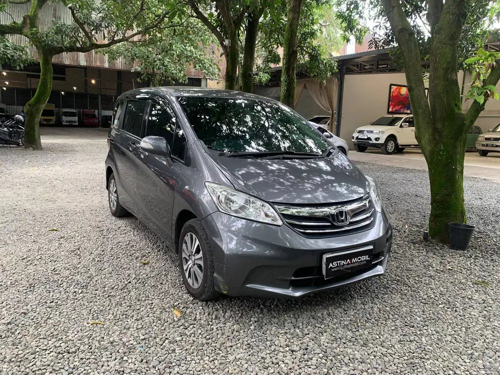 HONDA FREED 1.5 E AT 2012 MATIC KM 83.000