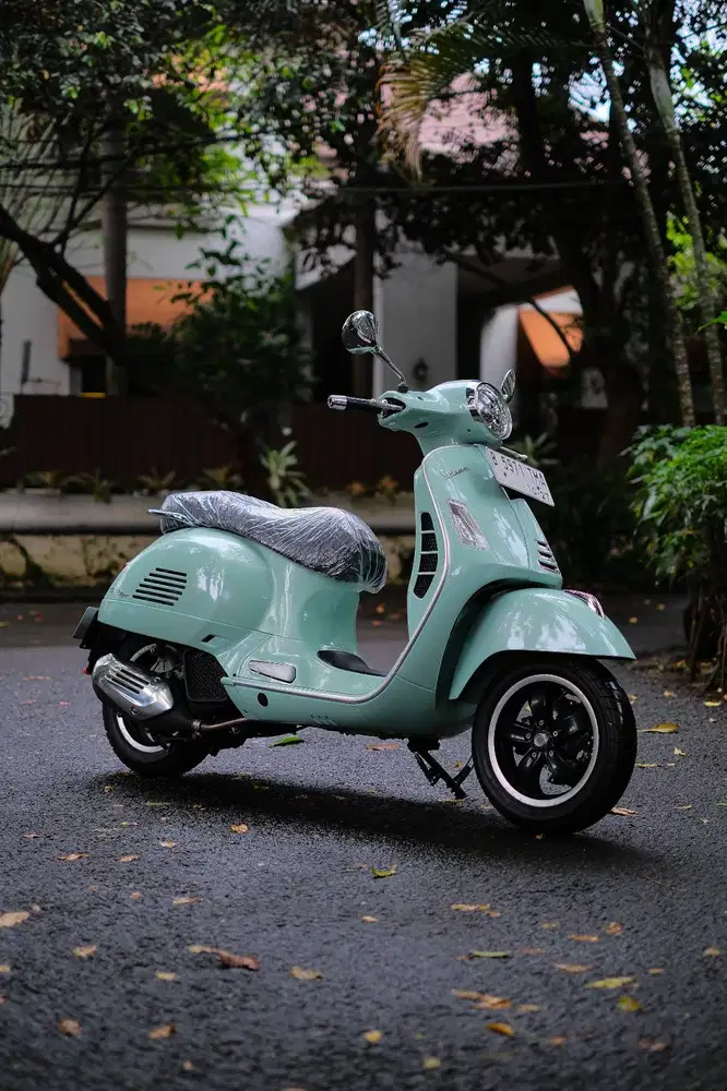 JUAL VESPA MATIC BEKAS/SECOND GTS 2022 MURAH BERGARANSI