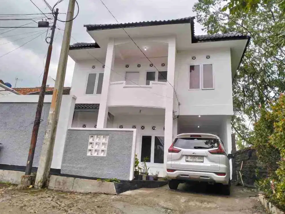Jual Murah!!! Rumah Luas Siap Huni Di Sariwangi Bandung Barat