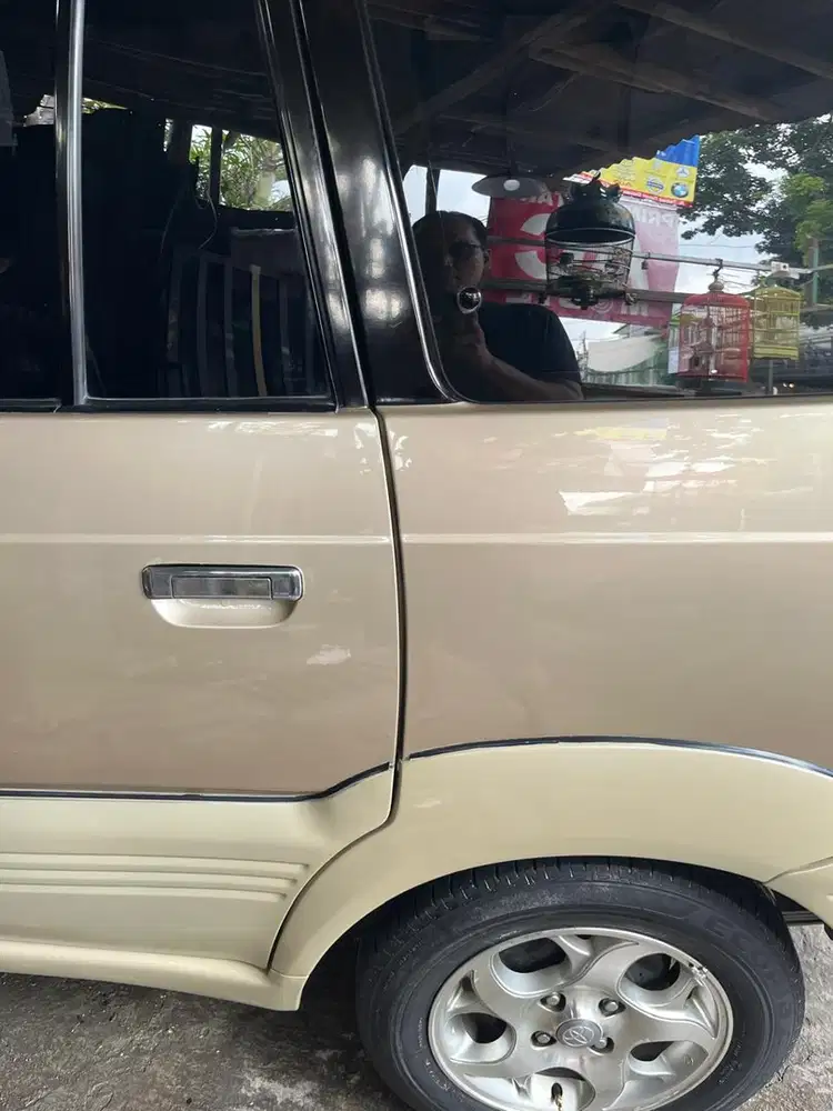 Toyota Kijang 2001 Bensin