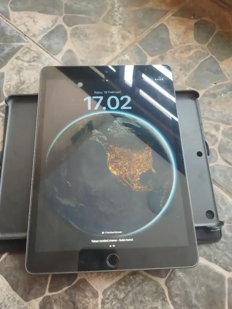 iPad (Generasi ke-8) 128gb