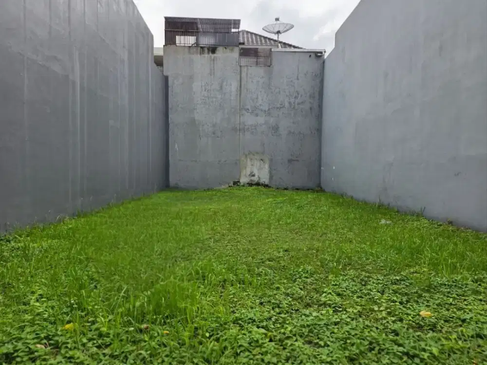 Kavling San Diego, Pakuwon City  STRATEGIS, row 3 mobil