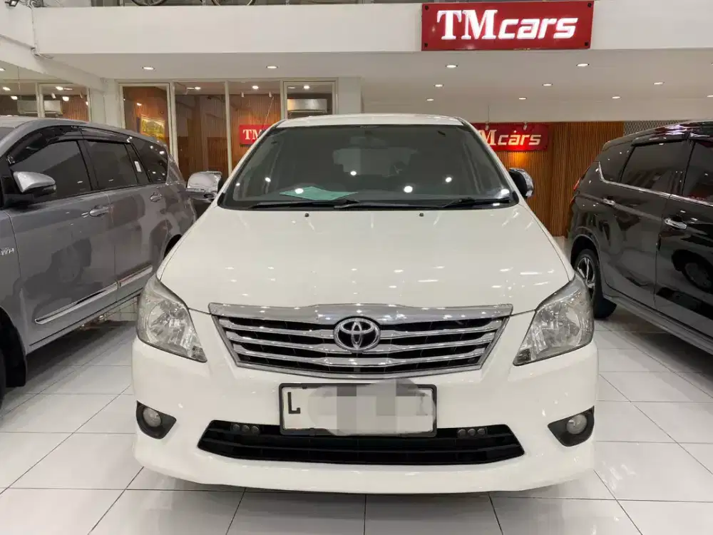 Toyota Kijang Innova 2013 AT 2.0 super istimewa