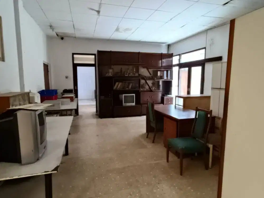 Tanah dan Bangunna di Jl. Engkol, Lengkong Kota Bandung