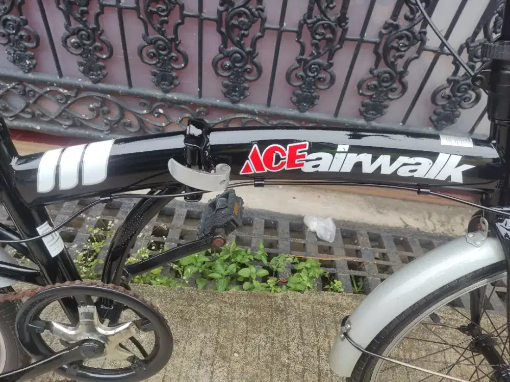 Sepeda lipet airwalk