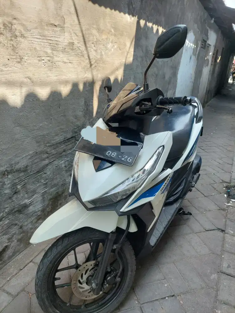 Vario LED 125cc 2016