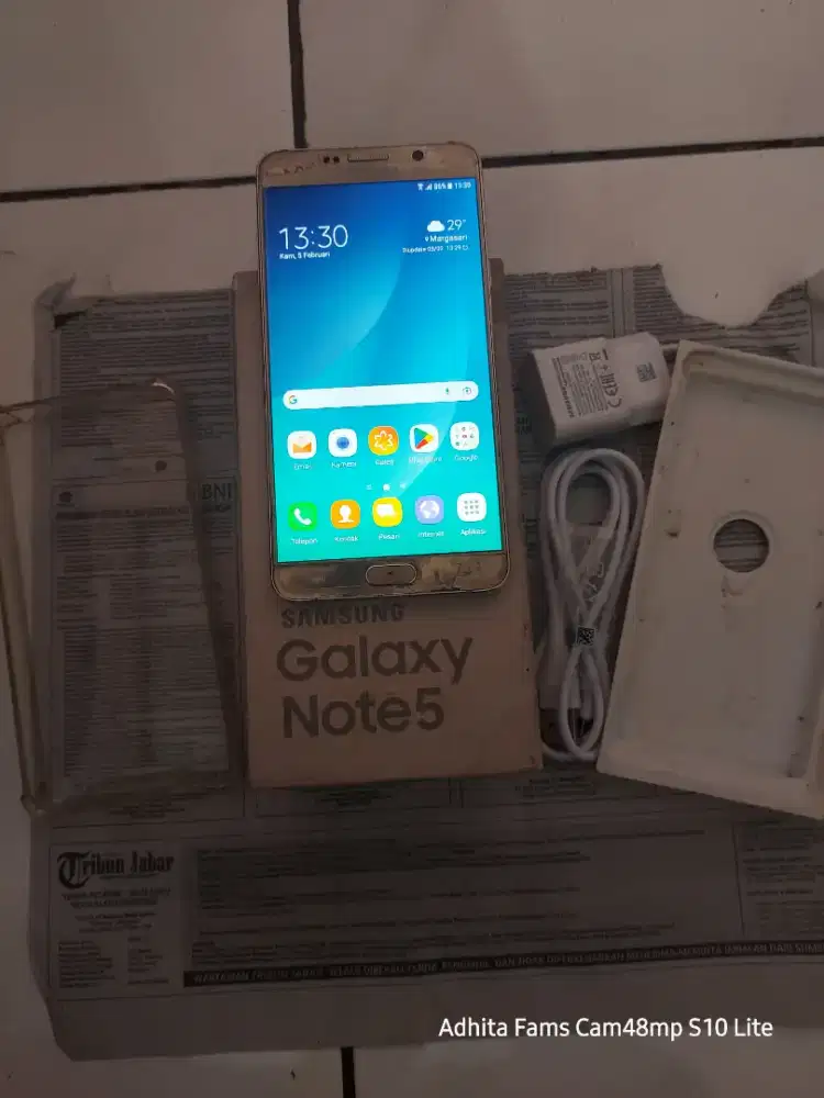 Samsung Galaxy Note 5 Warna Gold Lengkap Bekas Resmi Ram 4/32 Da Minus