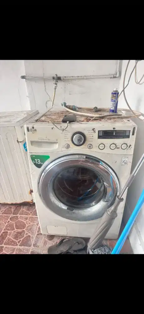 1  mesin Cuci LG bekas bomus 1 bekas