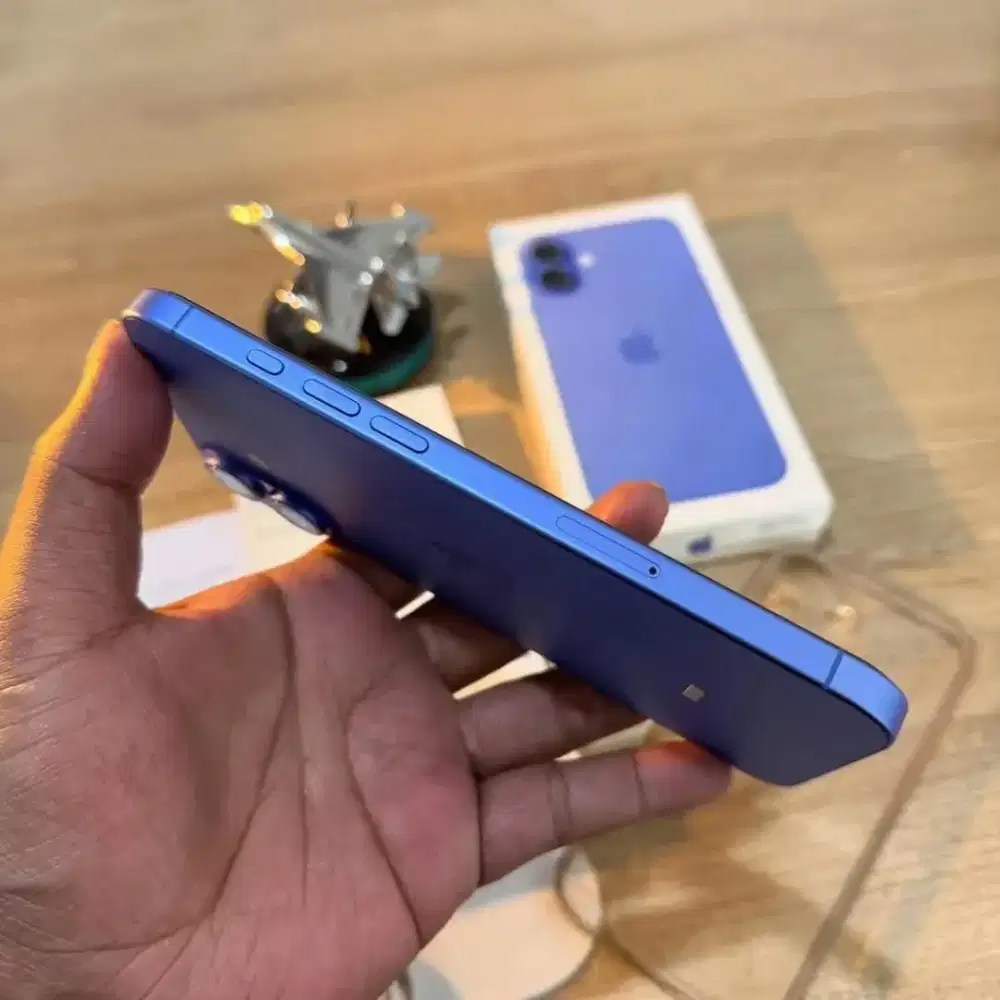 iPhone 16 128GB iBox Mulus Like New No Minus BH 92%  -Bisa Cicilan