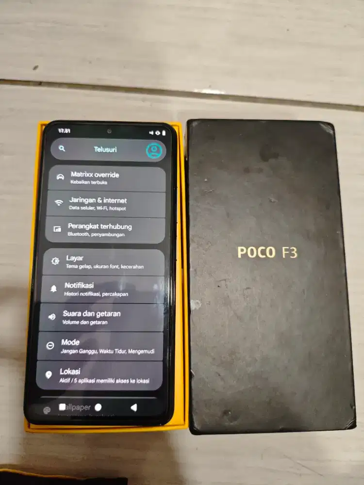 Poco F3 8/256 hitam