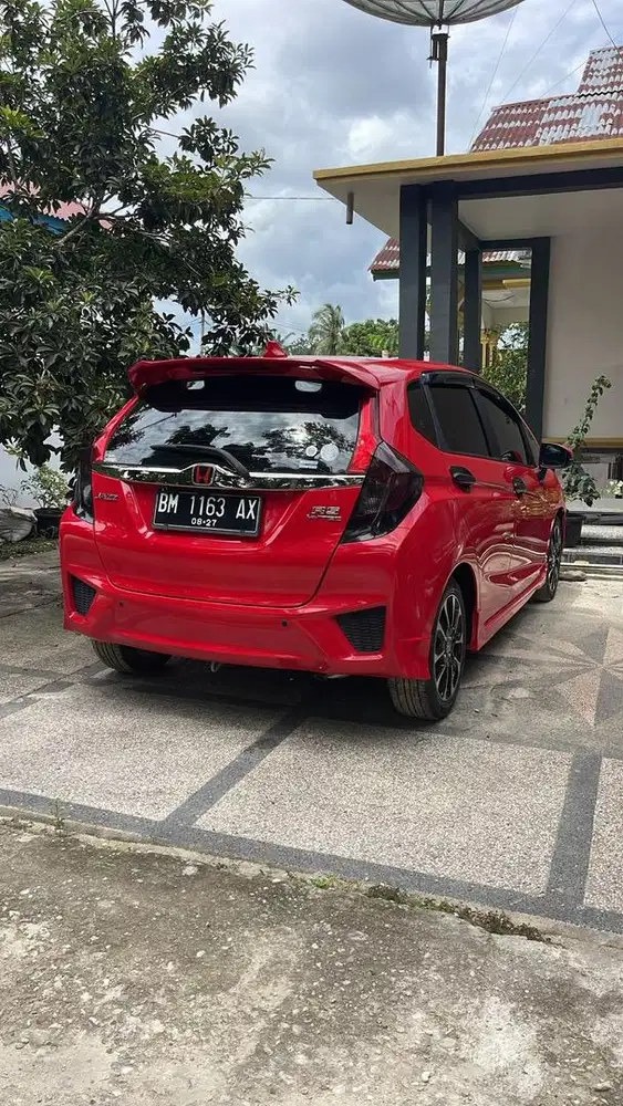 Honda Jazz RS CVT 2016