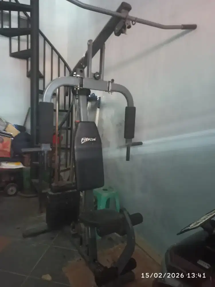 Seperti baru dan gress