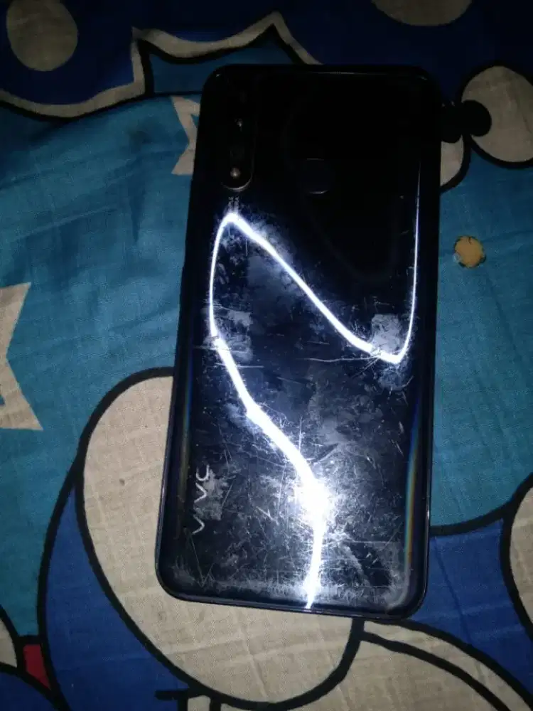 Vivo y19 minus charger sama dus