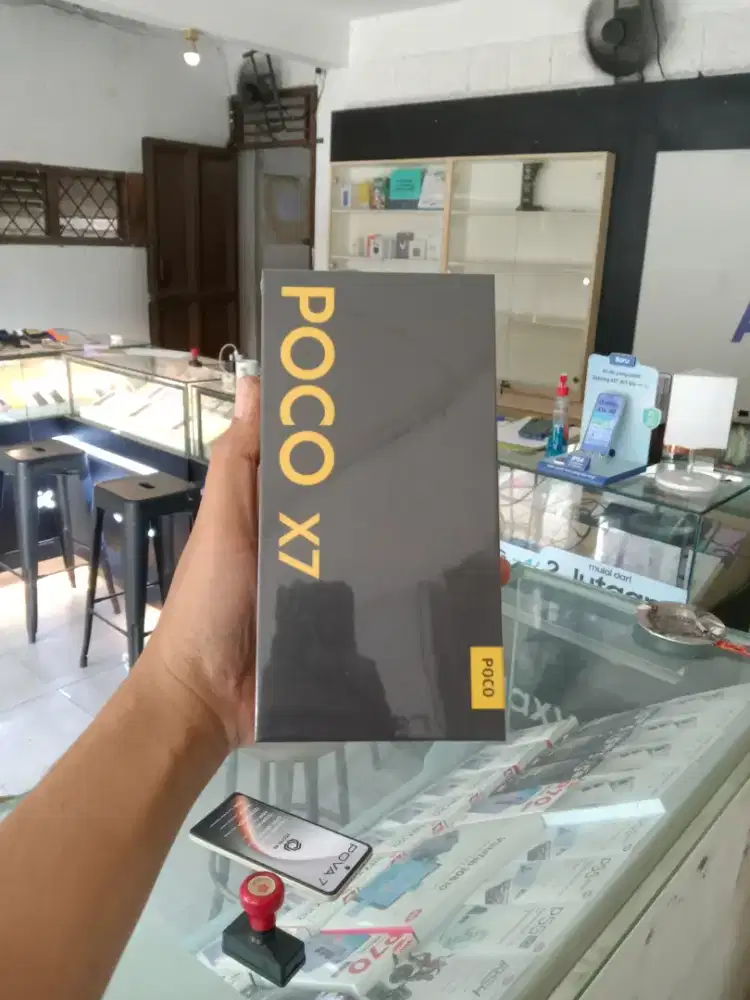 Berminat silahkan WA Poco X7 5G 12/512 Garansi resmi 15bln