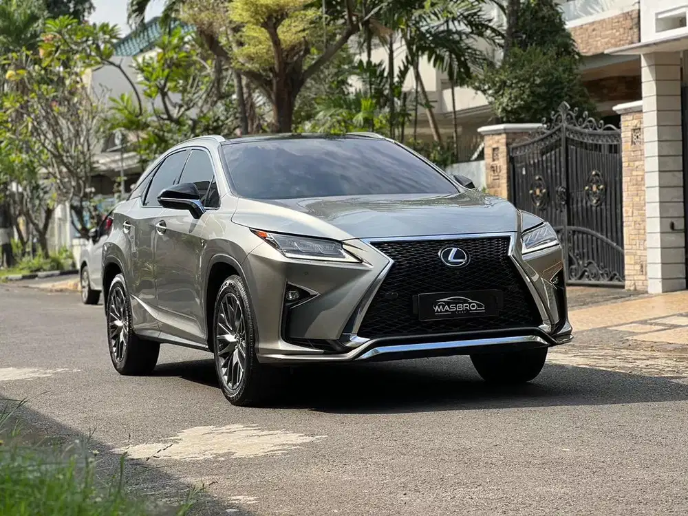 Lexus RX300 Fsport 2018 88rb KM very well maintained no minus