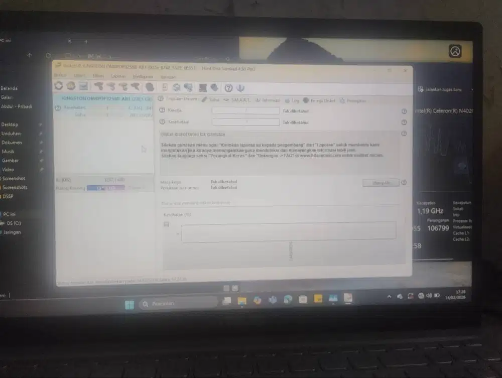 Assus a516m dan hp ram 8