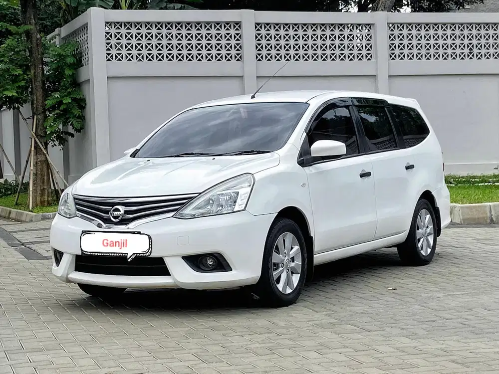 Nissan Grand livina 2014 Bensin