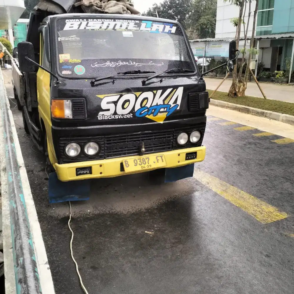 Buang sampah puing/renopasi