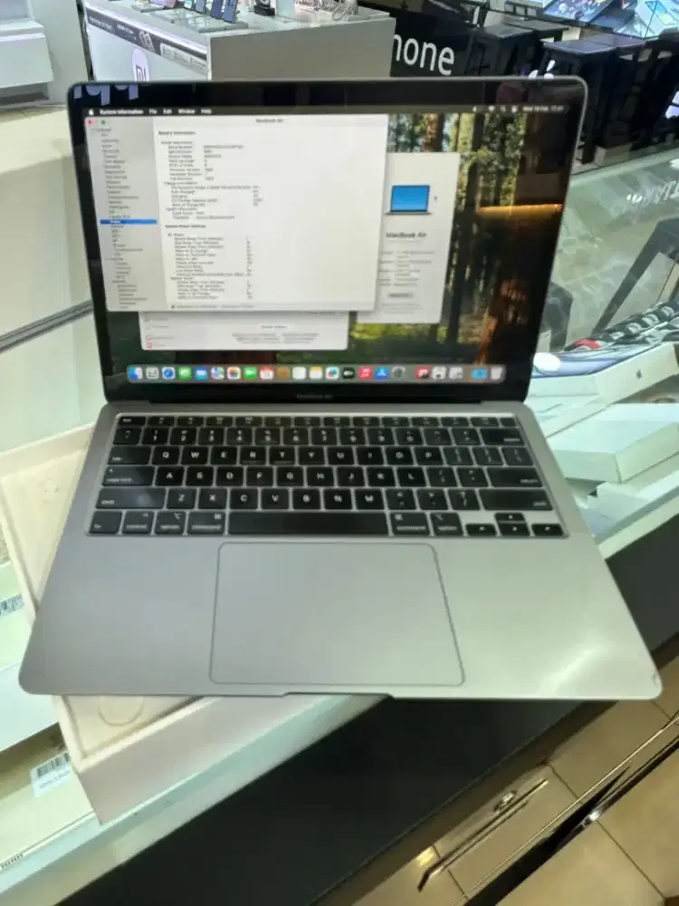 Macbook Air 2020 13inch 8/256GB Grey lengkap