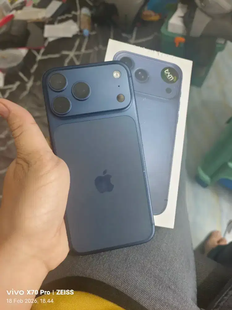 Iohone 17 pro max  256 ibox