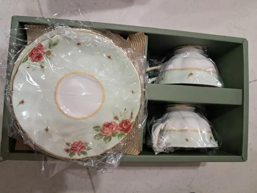 Tea Cup/ Coffee Cup ST.James Set cangkir teh/kopi