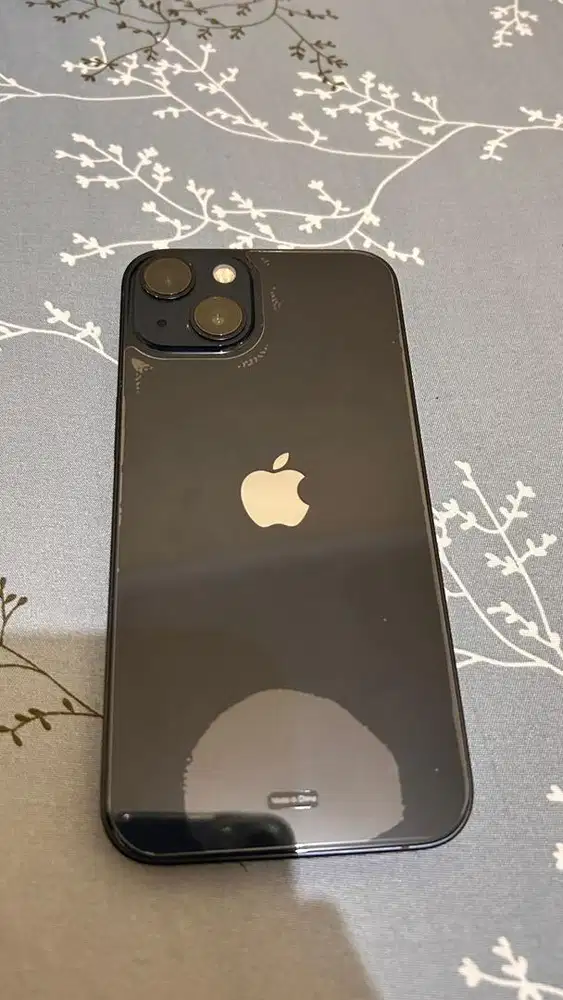 Dijual iPhone 13 ibox 128 gb warna midnight