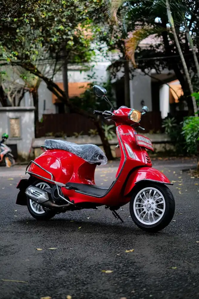 PIAGIO VESPA MATIC SPRINT 150 3VIE TAHUN 2014