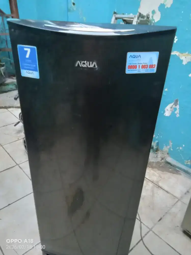 Jual kulkas merk aqua mulus luar dalam no minus