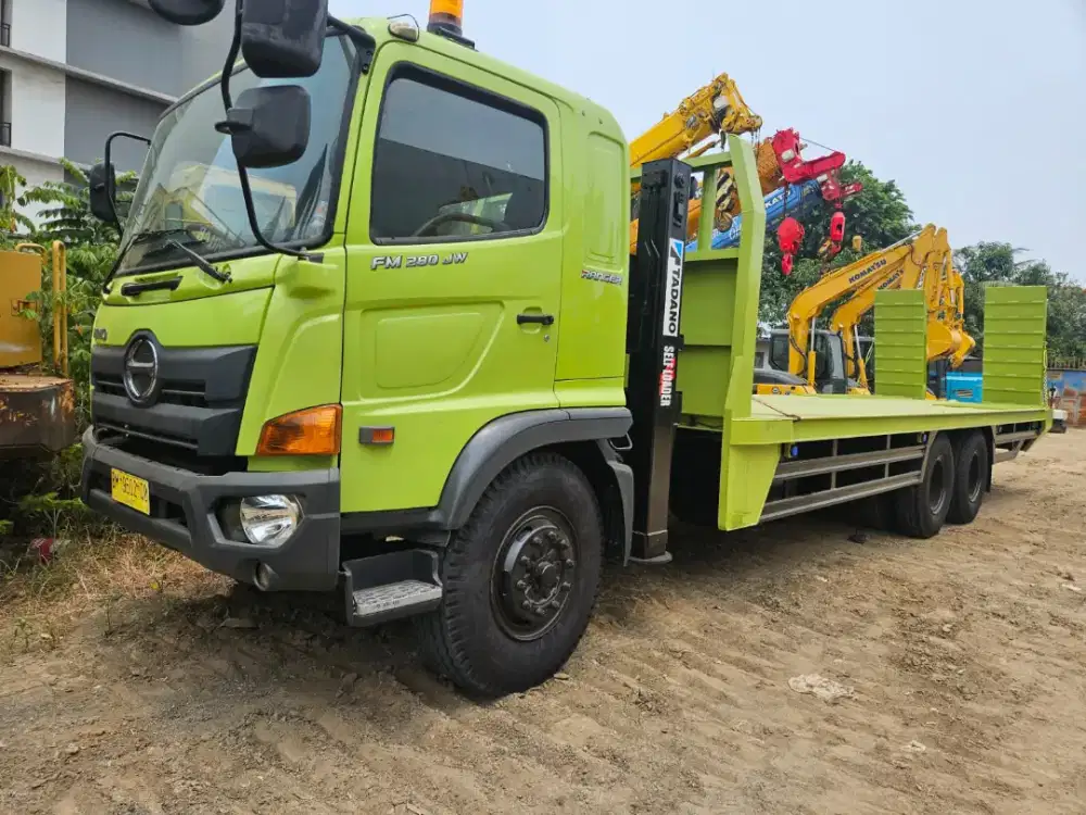 Dijual Selfloader Hino Ranger FM280JW kondisi prima STNK 2022 Harga DP